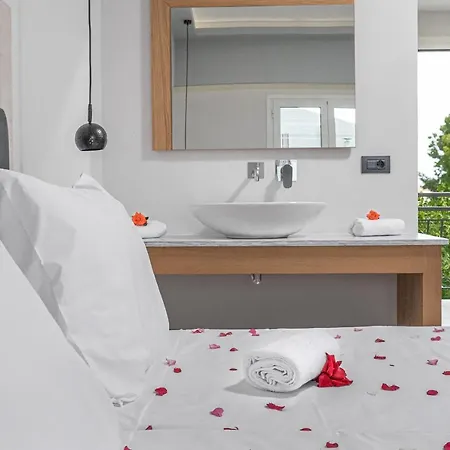 Love hotel Breeze Luxury *